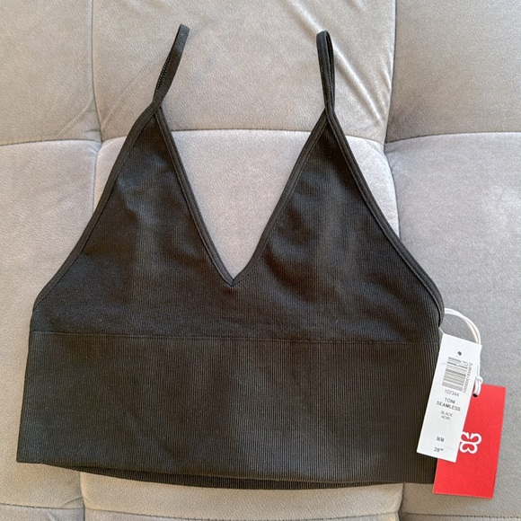 Aritzia Other - 🆕 Aritzia - Sunday Best Toni Seamless Bralette